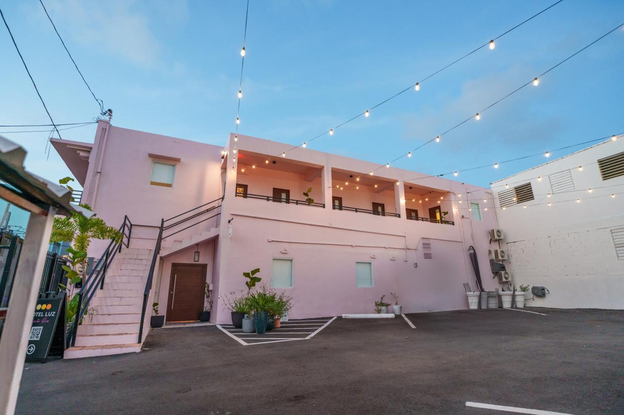 14 Chill Veranda Near Miramar * San Juan